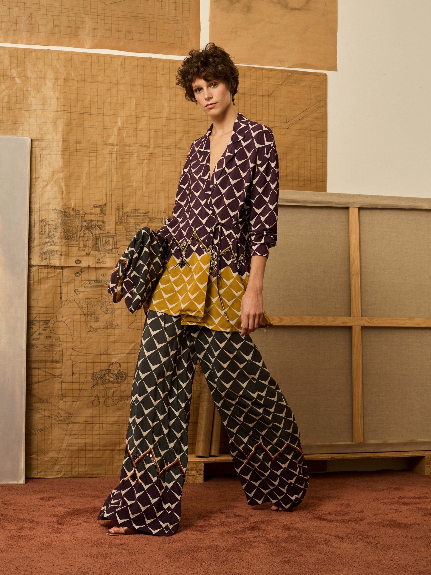 Pantalón greca antracita