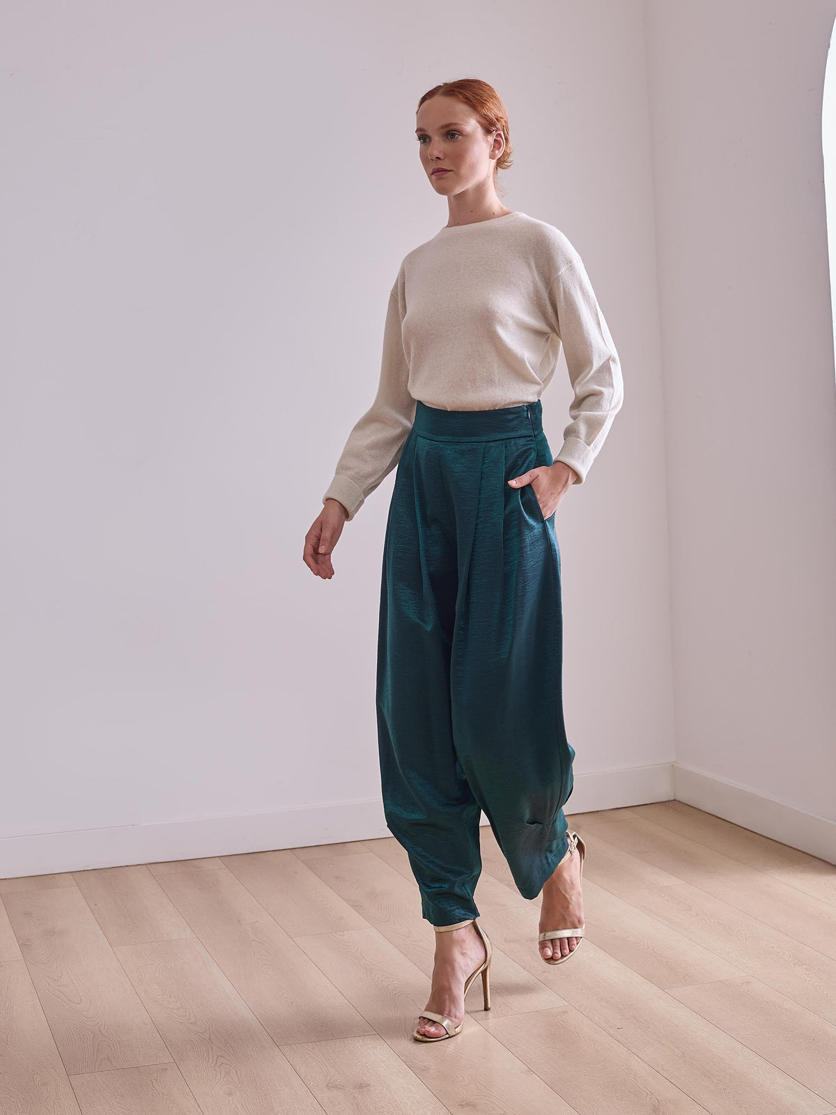 Pantalón de viscosa verde