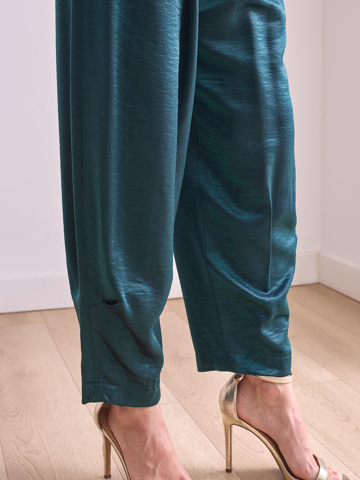Pantalón de viscosa verde