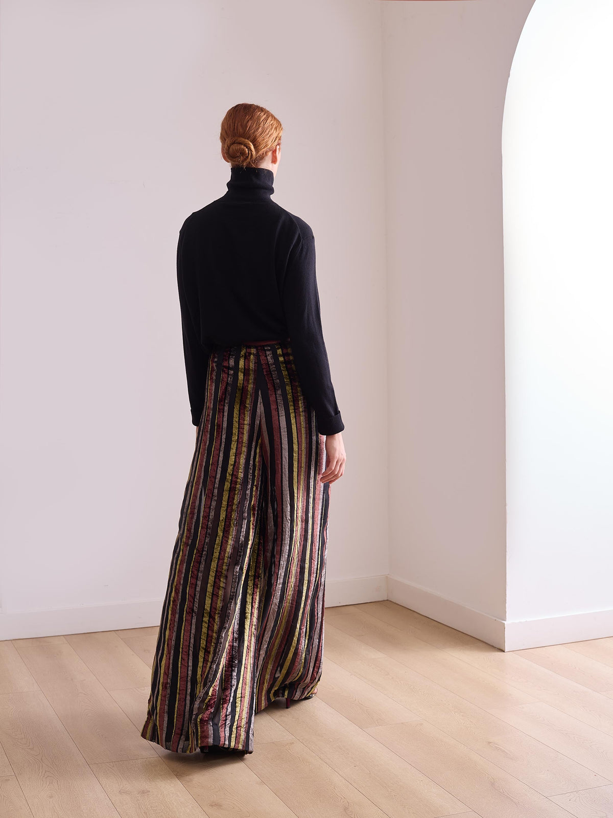 Pantalón de terciopelo multirayas