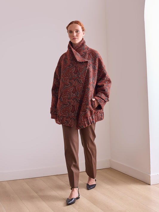 Cazadora teja estampada