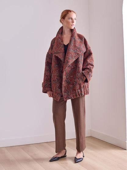 Cazadora teja estampada